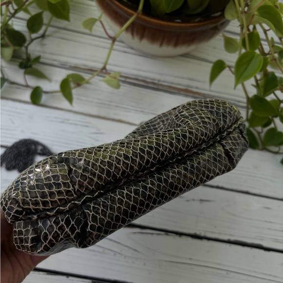 Gorgeous Vintage Snakeskin Evening Bag, Clutch or Shoulder Bag - Picture 4 of 14